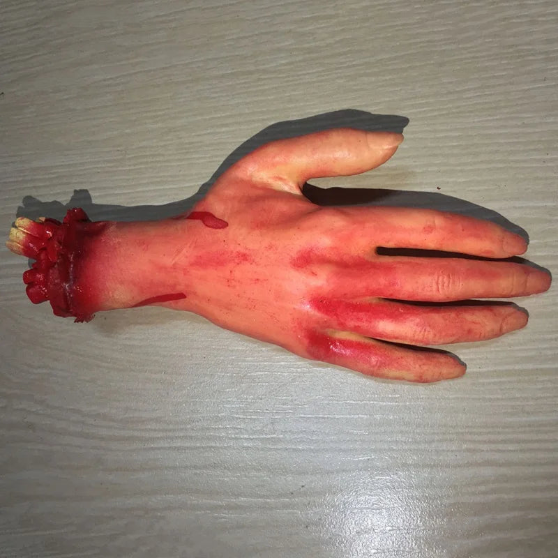Accesorios de terror para Halloween, mano sangrienta, casa embrujada, decoración de fiesta, mano falsa aterradora, dedo, pierna, pie, cerebro, corazón, suministros de Halloween