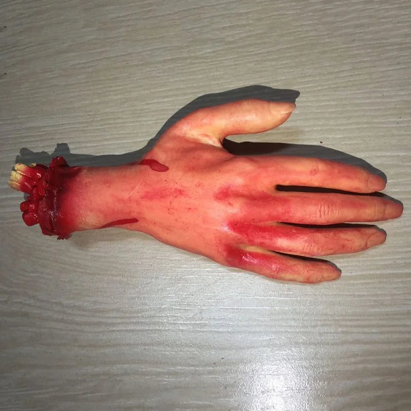 Accesorios de terror para Halloween, mano sangrienta, casa embrujada, decoración de fiesta, mano falsa aterradora, dedo, pierna, pie, cerebro, corazón, suministros de Halloween